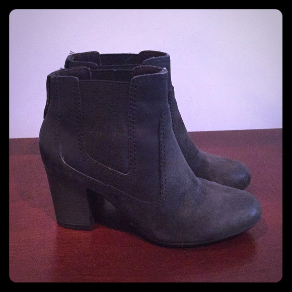 Clarks Shoes - Clark’s leather ankle boots